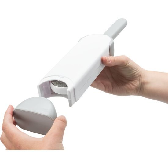 Trixie Kartáč na odstranění srsti z textilu s čistící základnou 33cm bílá/šedá