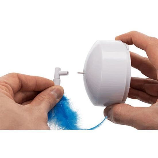 Trixie Feather Twister plastová hračka s pohyblivými peříčky 23x15x18cm