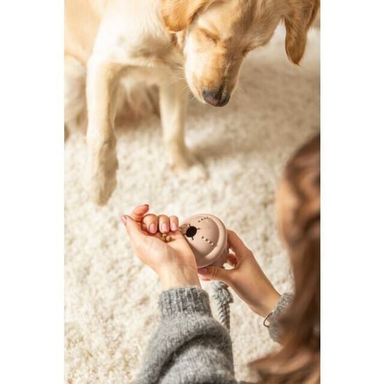 Trixie Vánoční zvonek na pamlsky na laně ø 12/36 cm tvrdá guma/bavlna starorůžová