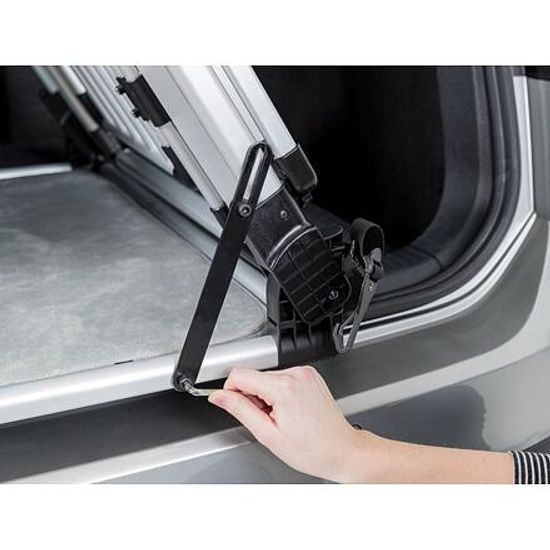 Trixie Univerzální zadní mřížka/mění kufr v přepravku 94-14x69x53cm světlešedá/stříbrná