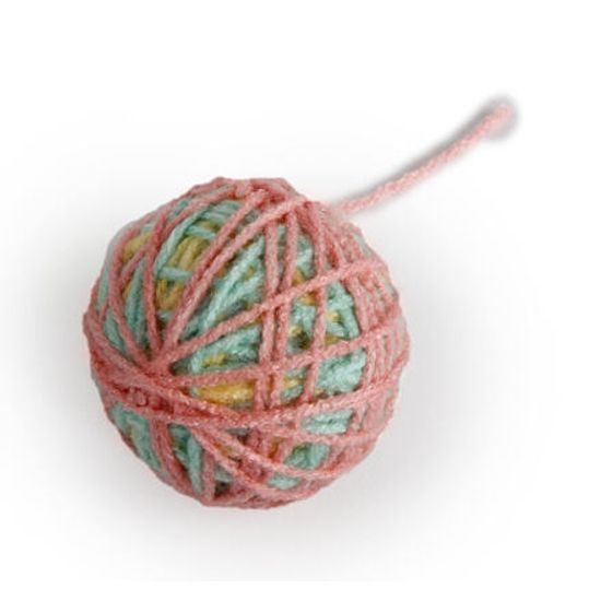 AFP Hračka pro kočky klubko AFP Knotty Habit se šantou