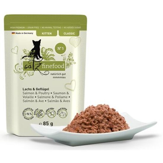 Catz finefood Kapsička pro koťata CF Classic Kitten No.5 s lososem, drůbežím masem a špenátem 85 g