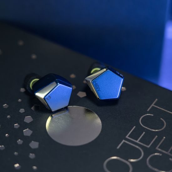 HiBy Project Ace - kék