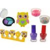 Sada make-upu a nail art sova