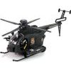 Vojenský vrtulník se světly černý