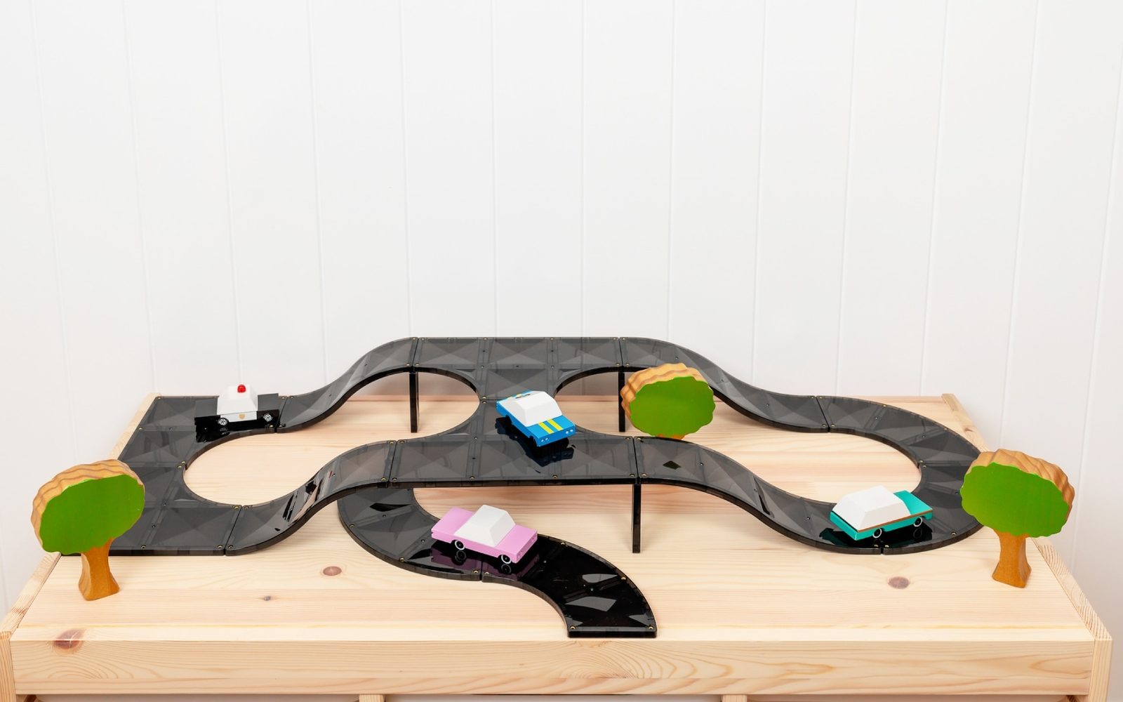 Rampy & Křižovatky Connetix Ramps & Intersections pack 16ks - waytoy.cz