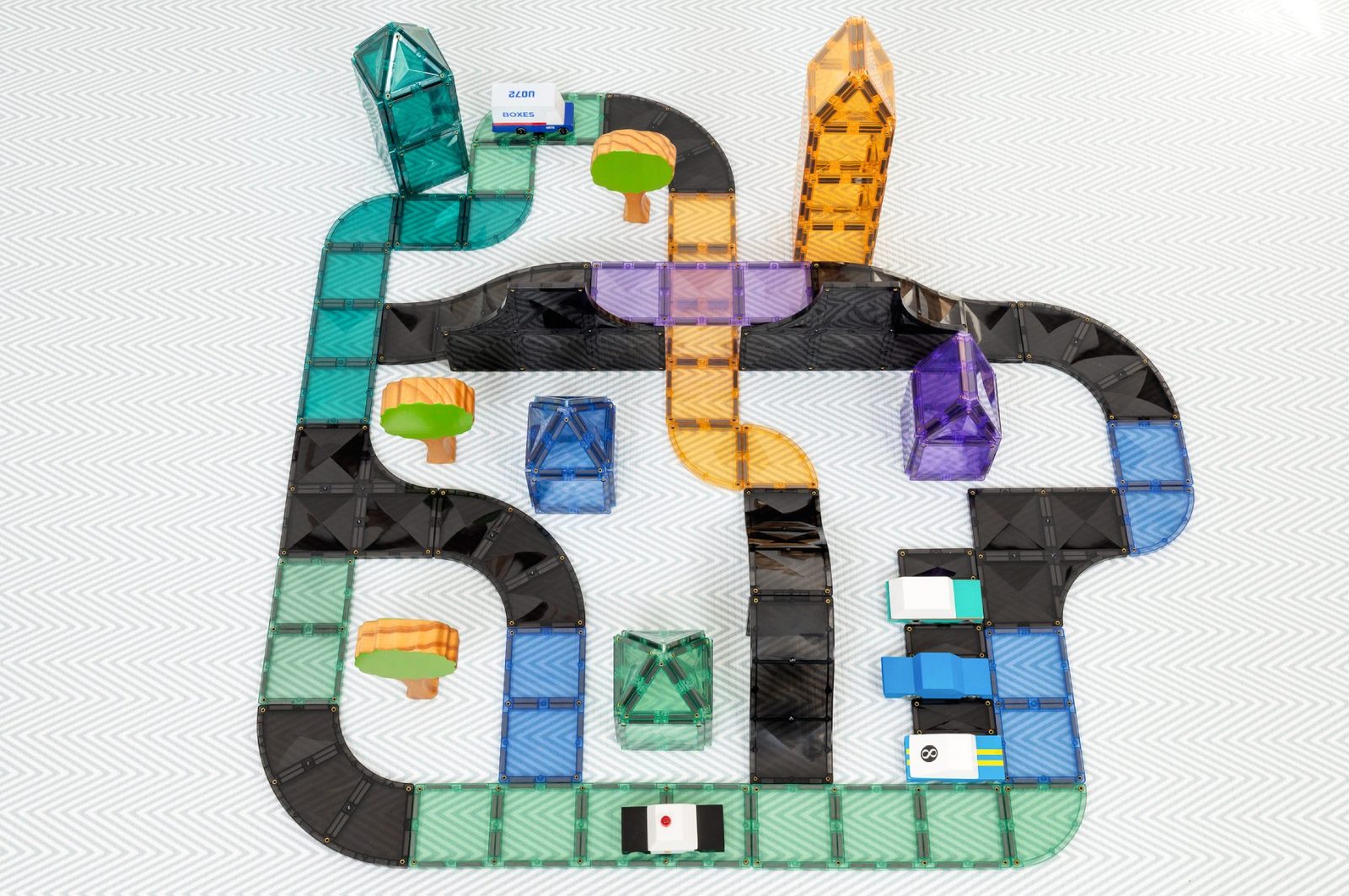 Rampy & Křižovatky Connetix Ramps & Intersections pack 16ks - waytoy.cz