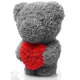 Medvídek z růží šedý s červeným srdcem Rose Bear 60 cm