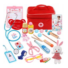 První velká souprava pro malého lékaře