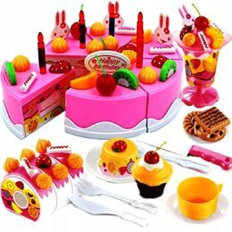 Narozeninový dort/zákusek s doplňky růžový