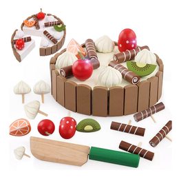 Narozeninový dort s doplňky