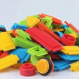 Multifunkční stůl 4v1 se stavebnici