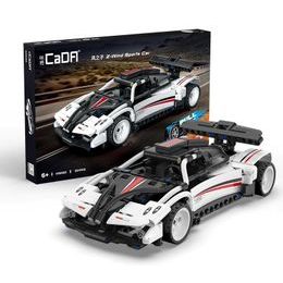 CaDA dětská stavebnice Sportovní auto 321 dílků bílé