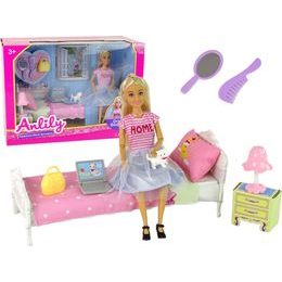 Panenka Anlily s nábytkem