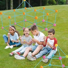 Stavební konstrukce z brček/tyčinek 1000ks