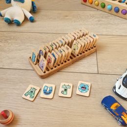 Dřevěný zásobník se sadou písmen (tiskací - CZ) - PŘÍŠERKY