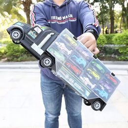 Sada šroubovacích autíček