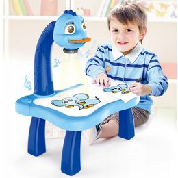 Narozeninový dort/zákusek s doplňky růžový