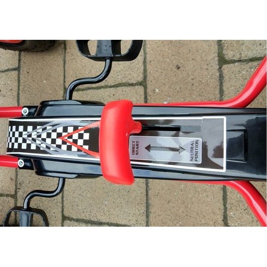 Dětská šlapací motokára s nafukovacími koly Formule 15 červená