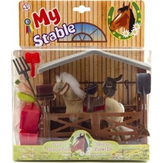 Kůň se stájí a doplňky