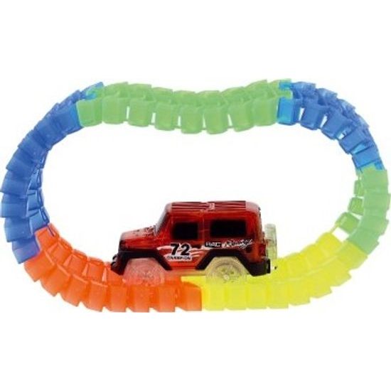 Svítící dráha ve tmě + auto na baterie