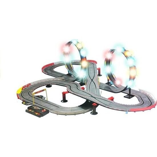 Závodní autodráha pro dvě auta