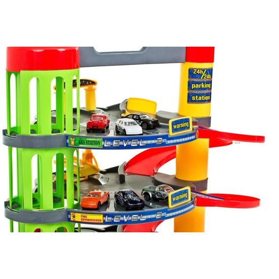 Doris 3 patrová garáž s výtahem, myčkou, na baterie