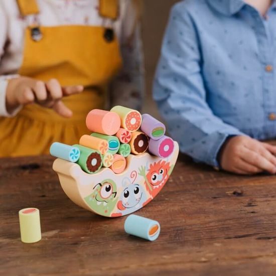 TREFL Dřevěná hračka Sladkosti v letu