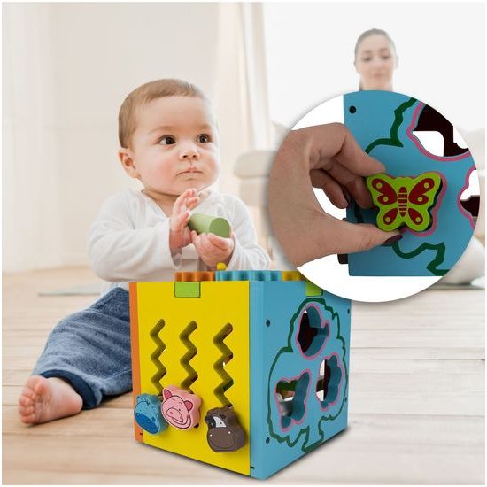 Dřevěná edukační kostka s autíčky 5v1