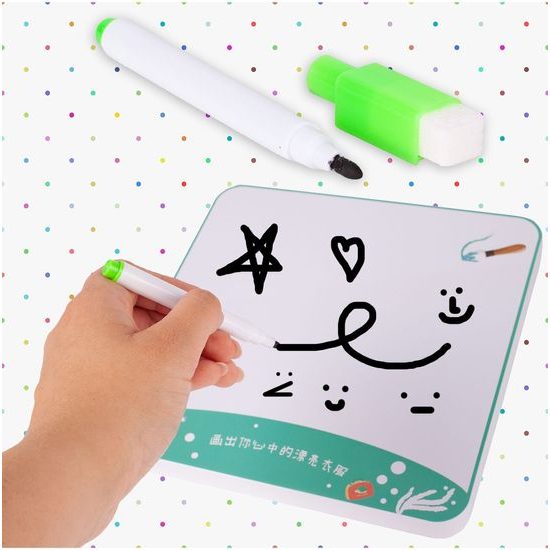 Magnetická ukládačka oblečení pro modelku Fashion Girl