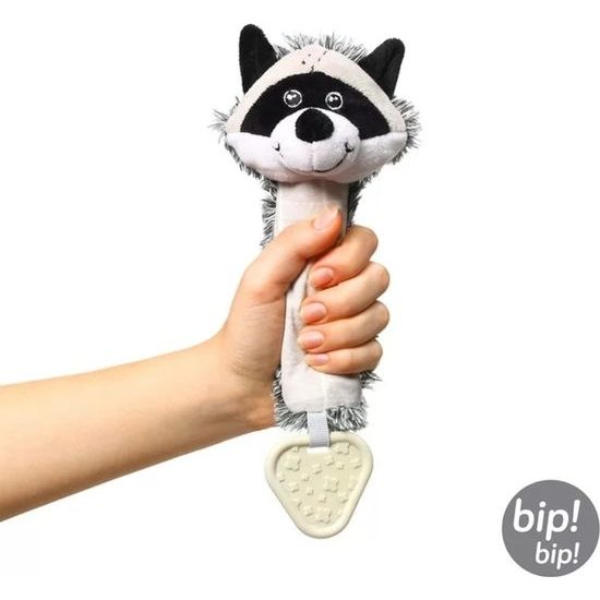 BabyOno Plyšová pískací hračka Racoon Rocky Mýval, černo-bílý