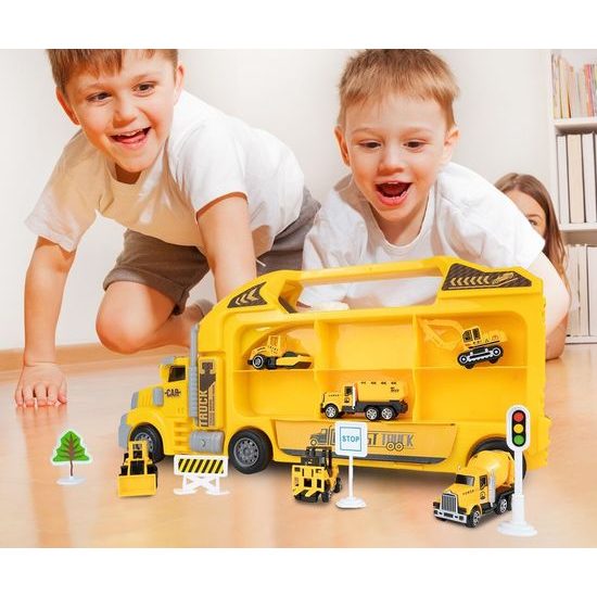 Nákladní auto se 6 stavebními kovovýmí stroji Metal Truck