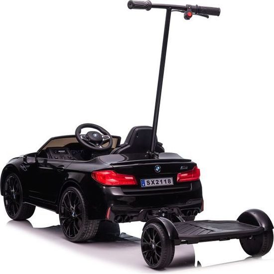 Elektrické auto BMW M5 s platformou, černé