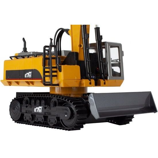 Pásový XXL jeřáb na dálkové ovládání s radlicí Cheetah 678