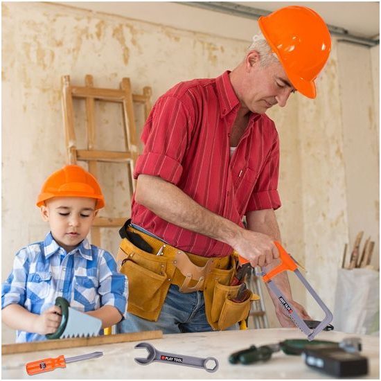 Sada dětského nářadí s helmou Malý opravář