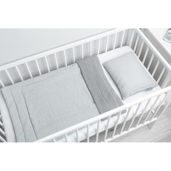 Pletená sada z mušelínu do postýlky a kočárku Sensillo šedá