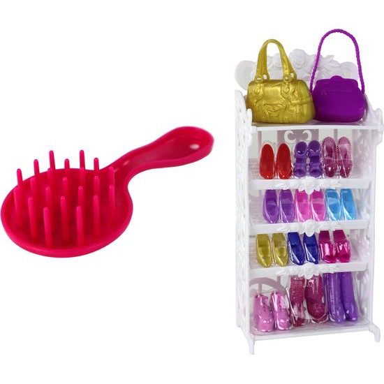 Panenka Lucy se sadou bot Pink