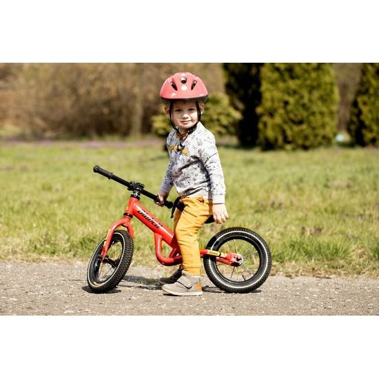 Dětské odrážedlo s nafukovacími koly 12" Lucky červené