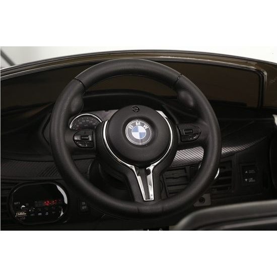 Elektrické auto BMW X6 lakovaná Stříbrná