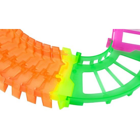 Svítící autodráha s autíčkem na baterie 135 dílků Luminous Rail