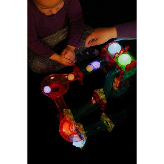 Doris magnetická svítící stavebnice se skluzavkou Light Magnetic 110 dílů