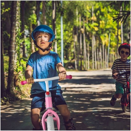 SMONTOVÁNO Dětské odrážedlo Trevis 12" růžové