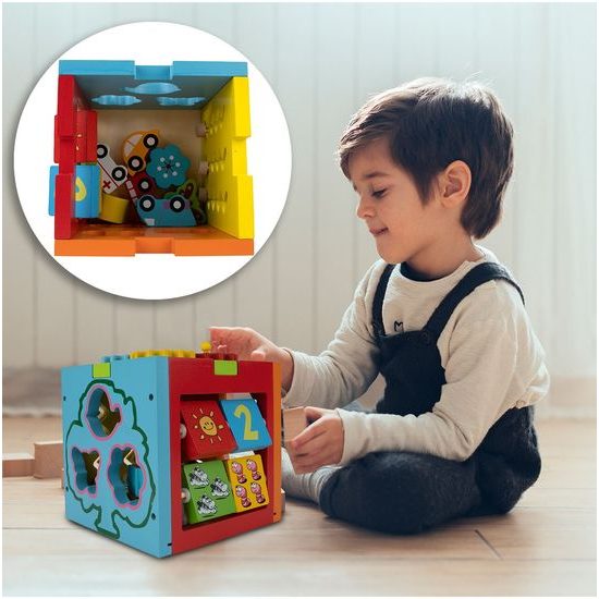 Dřevěná edukační kostka s autíčky 5v1