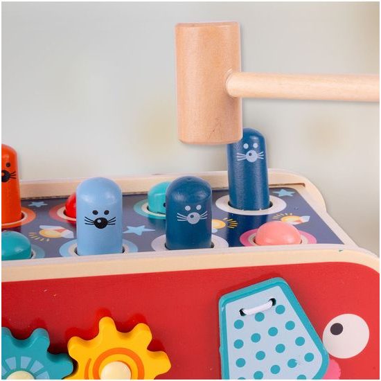 Doris dřevěná edukační kostka se zatloukačkou