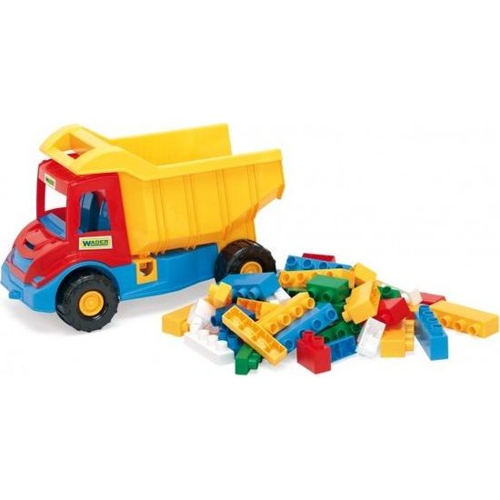 Auto multitruck s kostkami