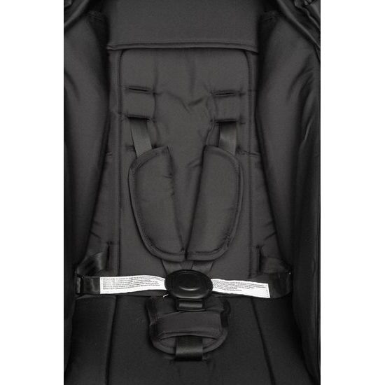 Sportovní kočárek Lima, černá