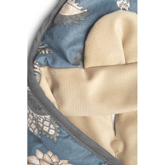 Sametová zavinovačka do autosedačky maroko