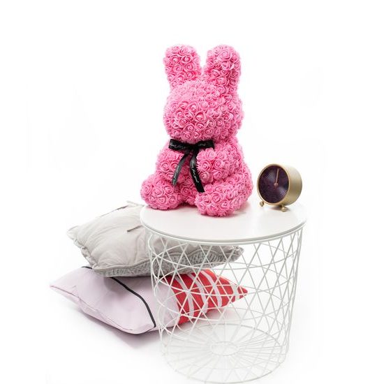 Králíček z růží růžový Rose Bunny 50 cm