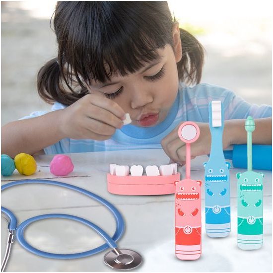 Dřevěná souprava Malý zubař 8 součástí