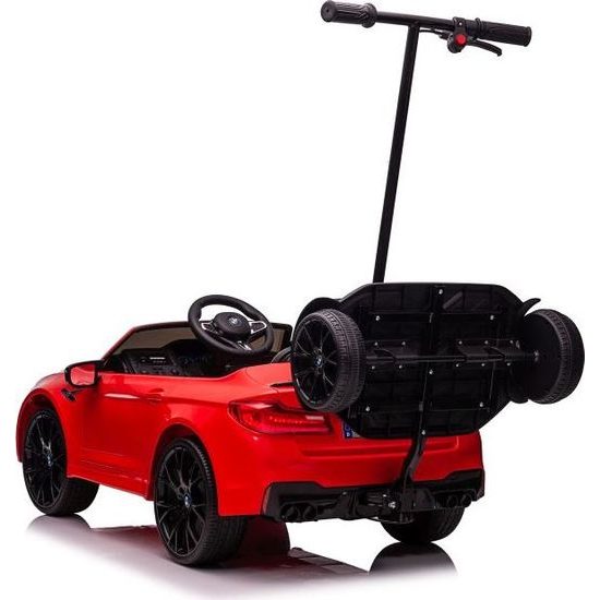 Elektrické auto BMW M5 s platformou, červené